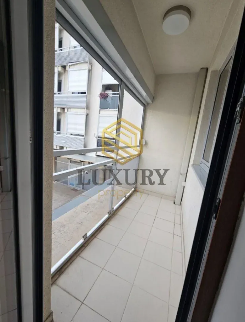 Rent, one bedroom apartment, 43m², Tološka šuma, Podgorica