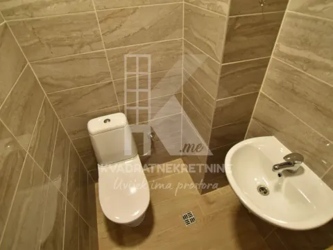 Rent, office space, 69m², Ljubović, Podgorica - image 8