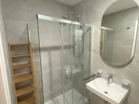 Rent, one bedroom apartment, 43m², Central Point, Podgorica - image 11