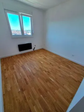 Sale, three bedroom apartment, 53m², Zvezdara Sve Podlokacije, Beograd - image 3