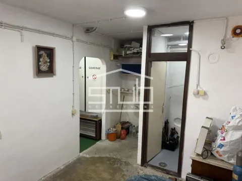 Izdavanje, poslovni prostor, 22m², Banovo Brdo, Beograd - image 4