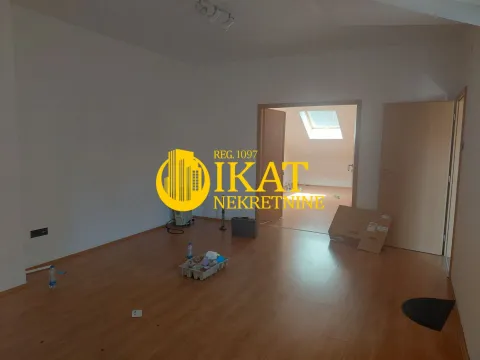 Prodaja, četvorosoban stan, 127m², Stari Grad, Beograd - image 2