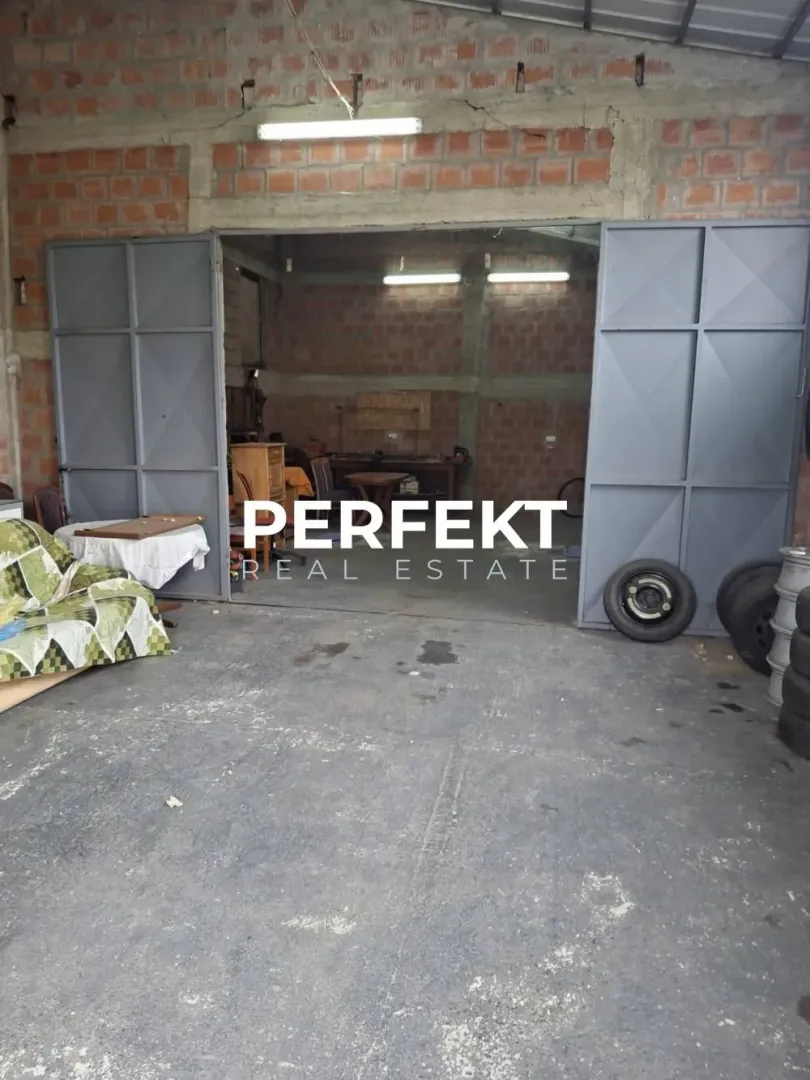 Rent, office space, 112m², Kačarevo, Pančevo