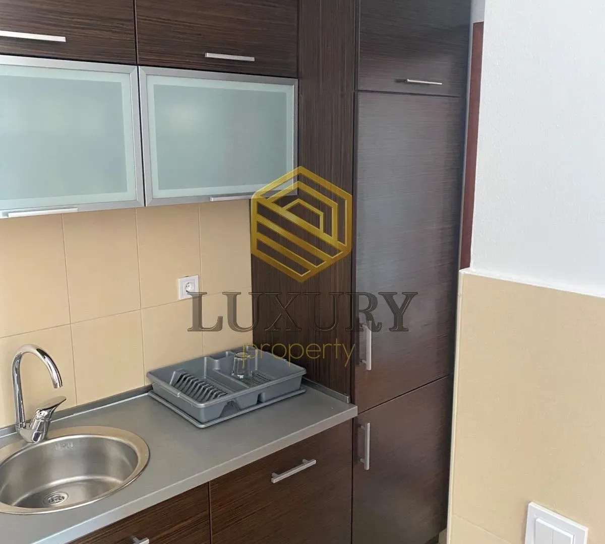 Izdavanje, jednosoban stan, 52m², Preko Morače, Podgorica