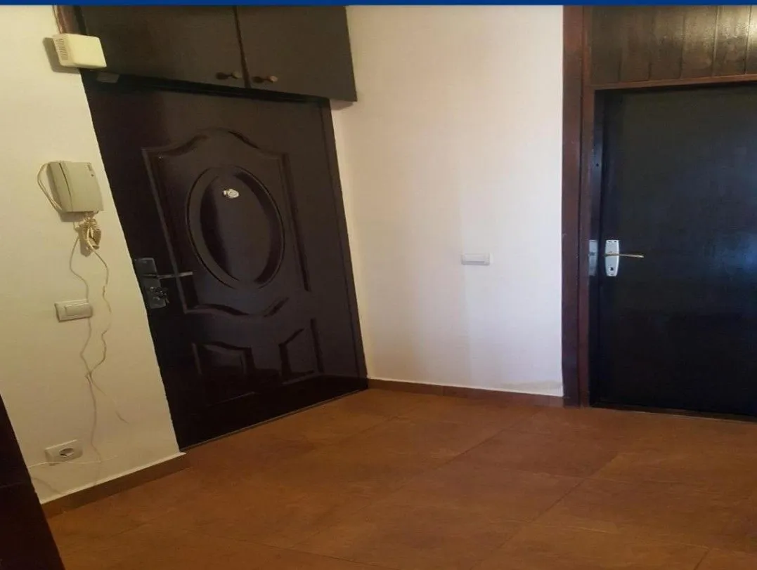 Sale, three bedroom apartment, 85m², Centar, Bar