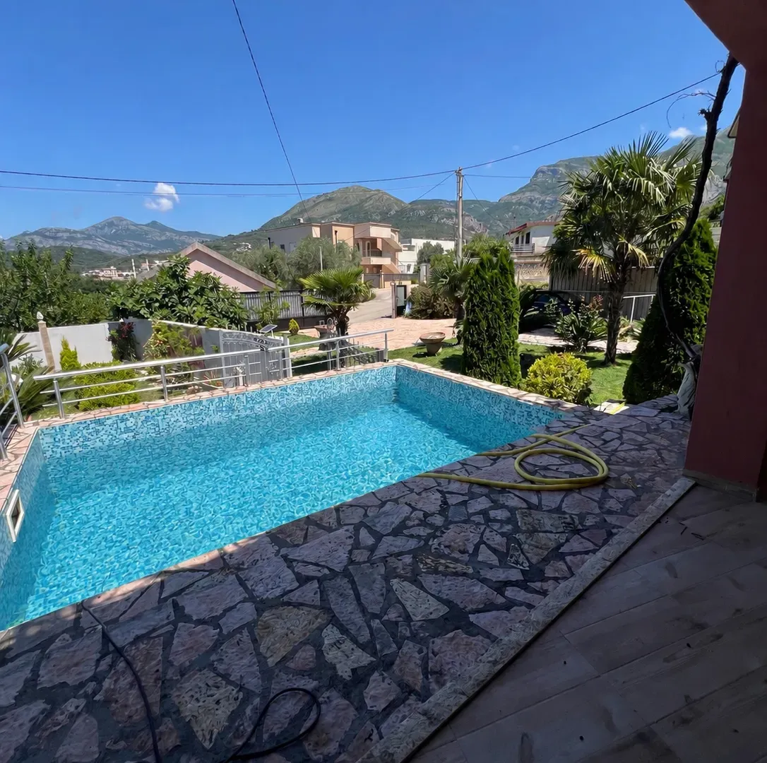 Sale, house, 204m², Stari Bar, Bar