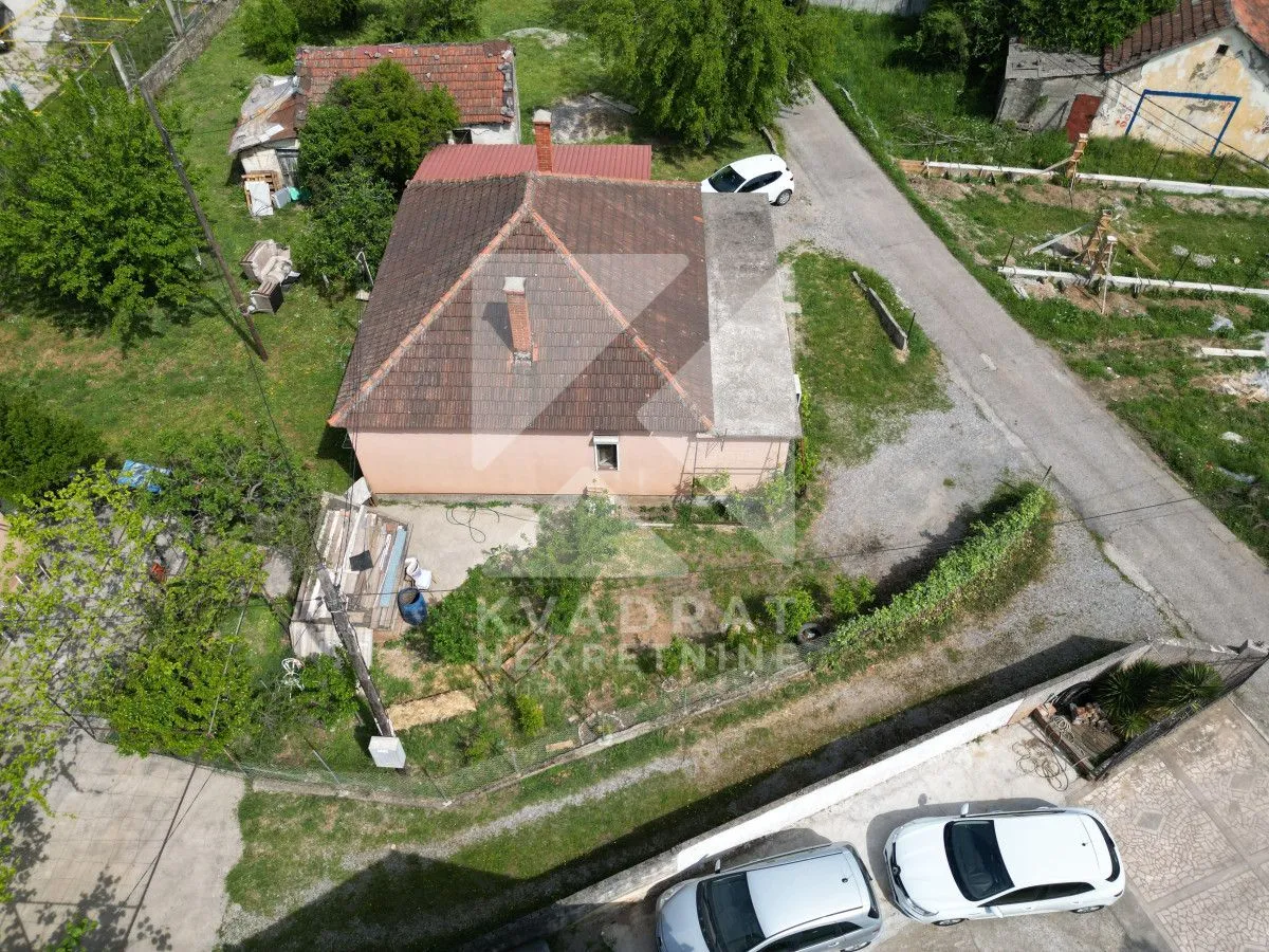 Prodaja, kuća, 110m², Zelenika, Podgorica