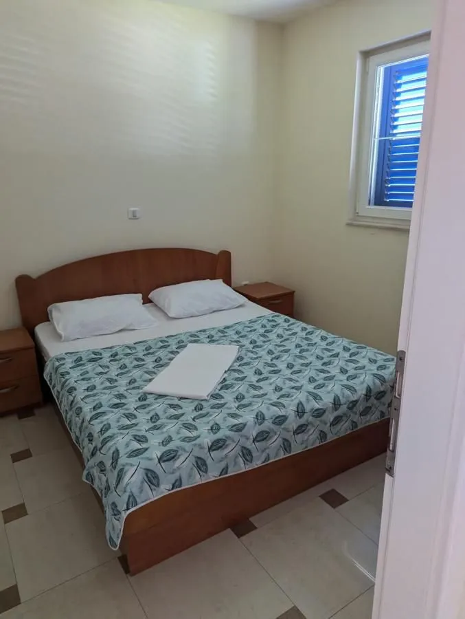 Prodaja, jednosoban stan, 45m², Rafailovići, Budva