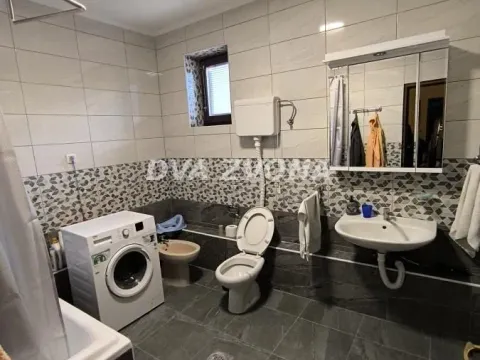 Sale, house, 360m², Adice, Novi Sad Sve Podlokacije - image 9