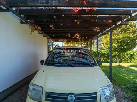 Izdavanje, kuća, 200m², Gorica, Danilovgrad - image 18