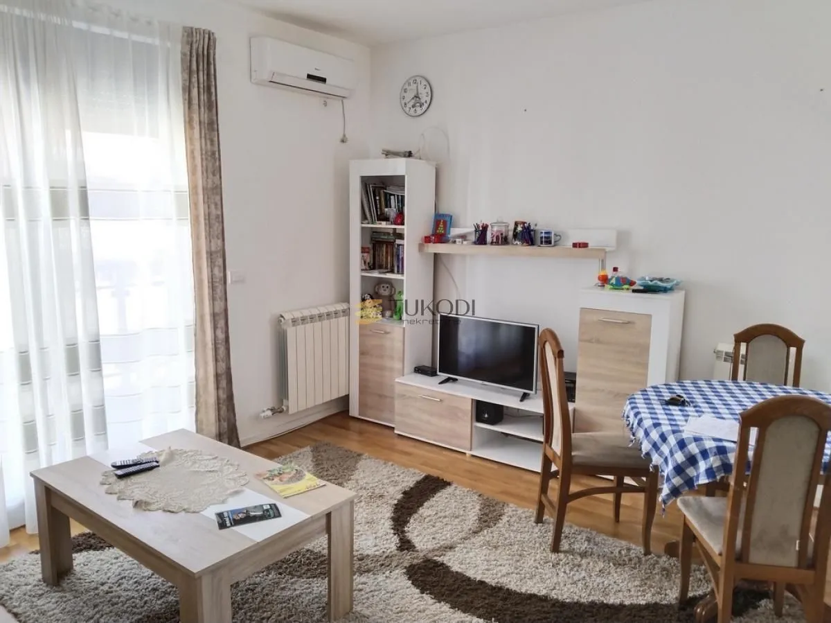 Rent, two bedroom apartment, 48m², Zeleno Brdo, Zvezdara Sve Podlokacije