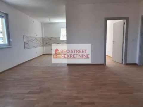 Sale, three bedroom apartment, 75m², Zeleno Brdo, Zvezdara Sve Podlokacije