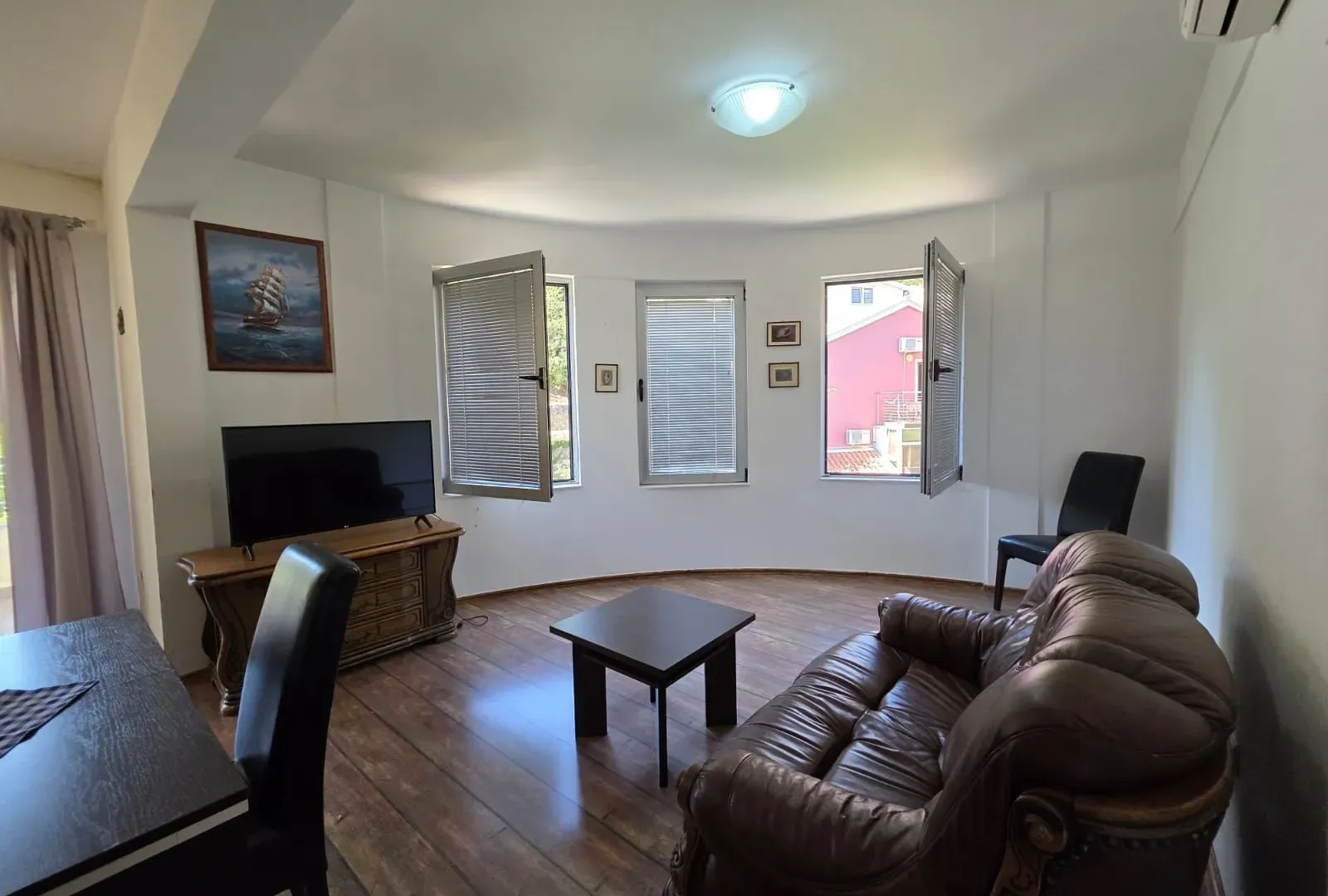 Sale, one bedroom apartment, 50m², Bečići, Budva