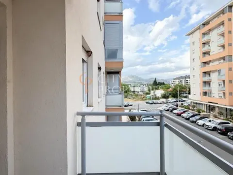 Rent, apartment, 64m², City Kej, Podgorica - image 8
