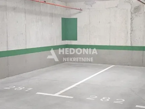 Izdavanje, trosoban stan, 84m², Novi Beograd Blok 65, Novi Beograd Sve Podlokacije - image 9