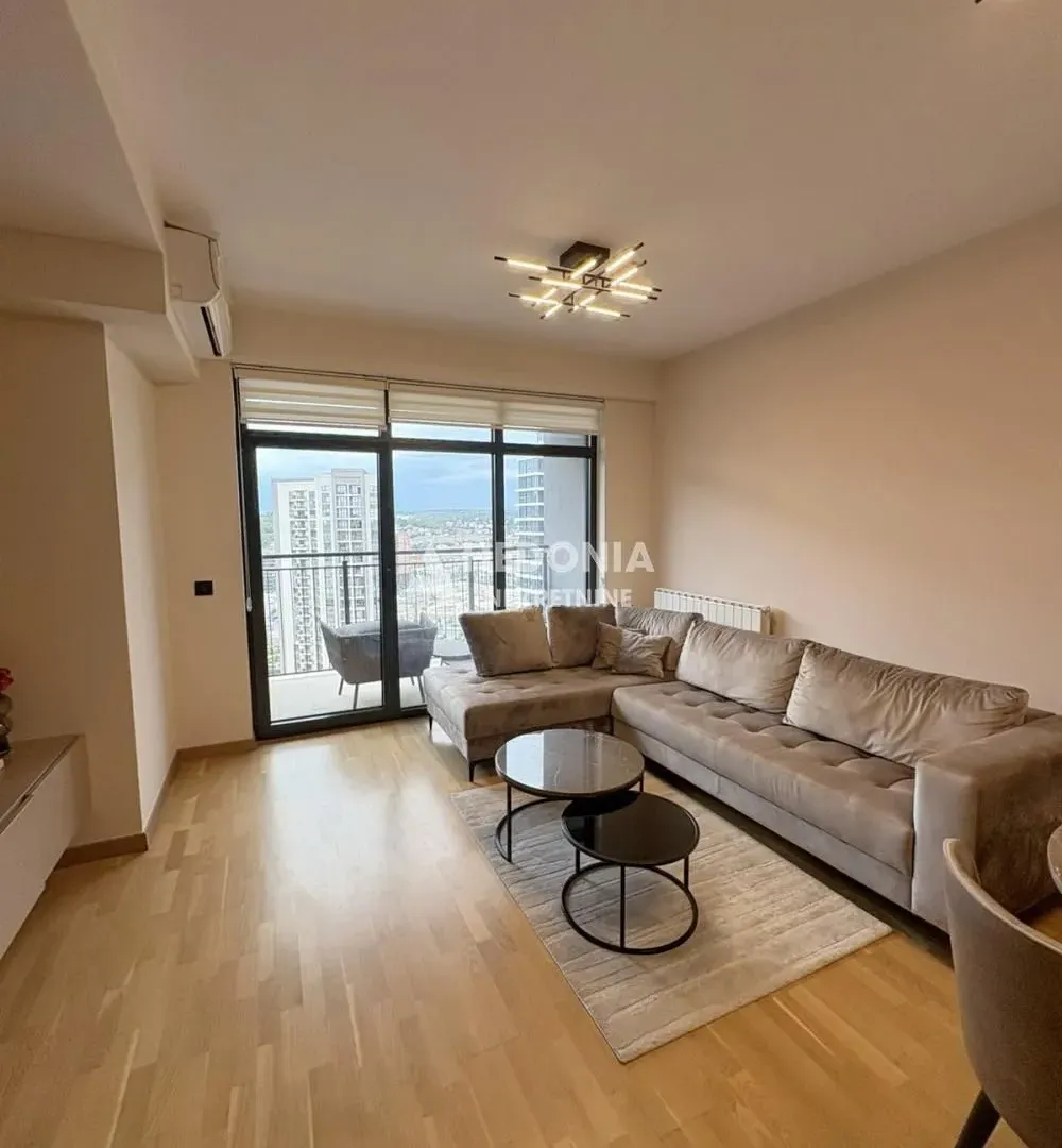 Sale, three bedroom apartment, 82m², Savski Venac, Beograd