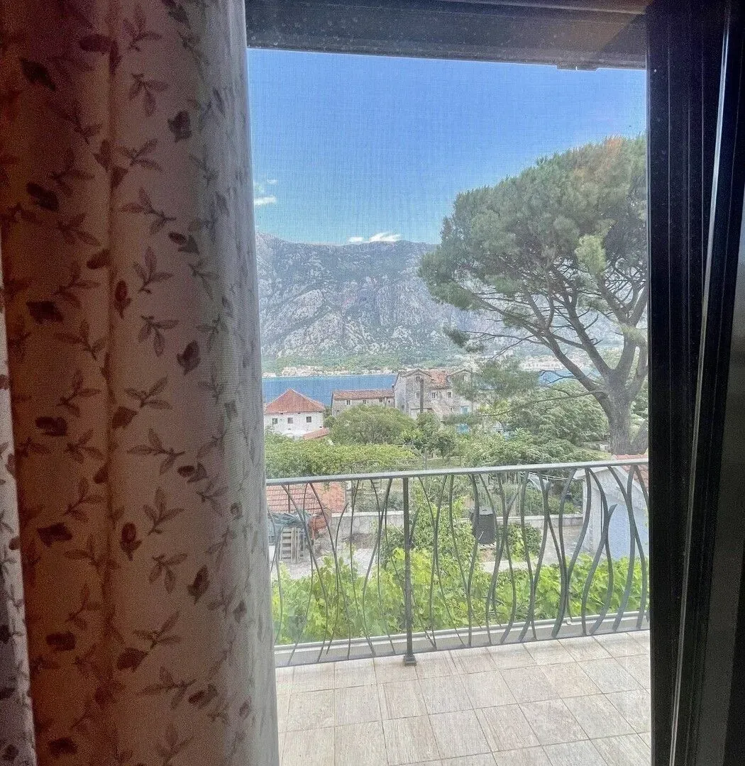 Prodaja, kuća, 160m², Prčanj, Kotor