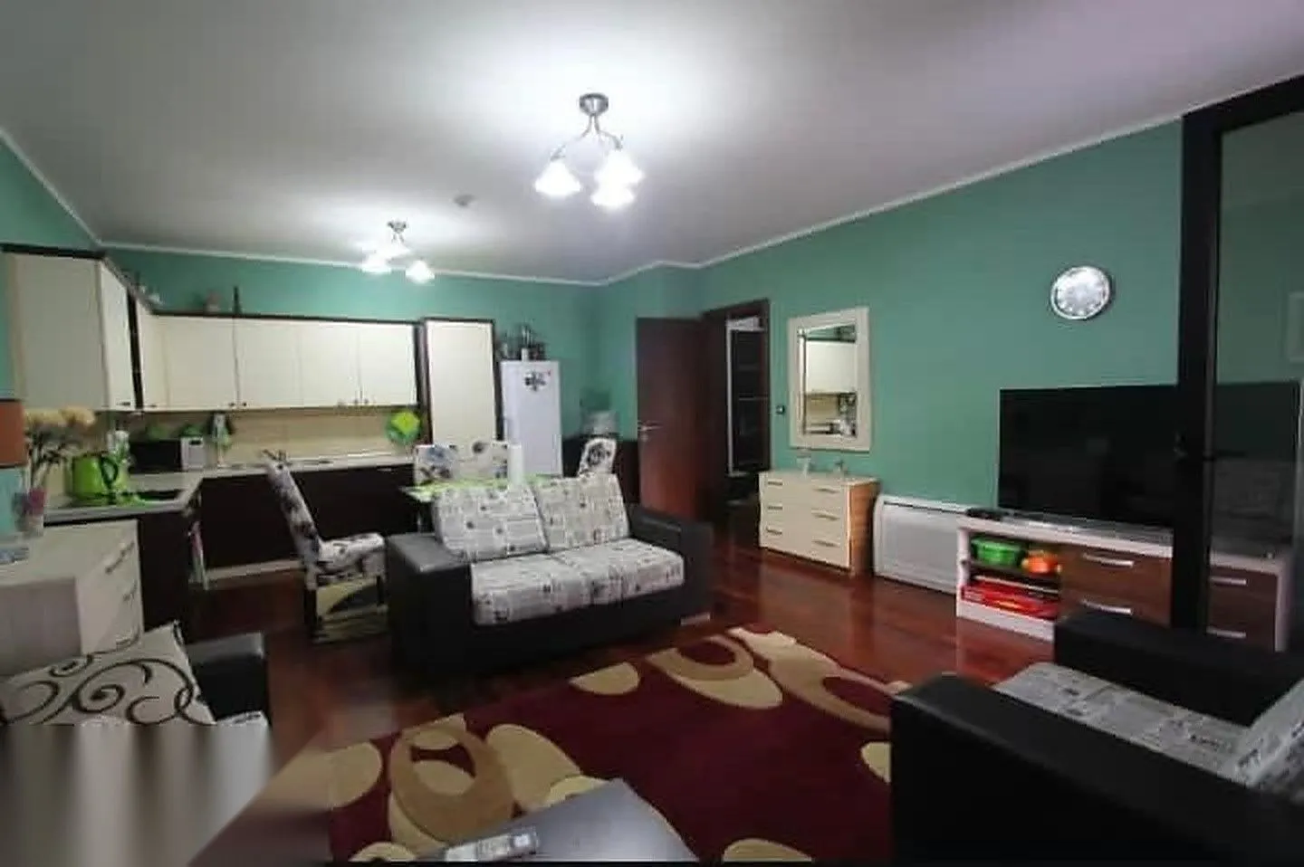 Prodaja, trosoban stan, 95m², Dobrota, Kotor