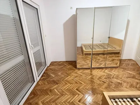 Sale, two bedroom apartment, 80m², Bečići, Budva - image 2