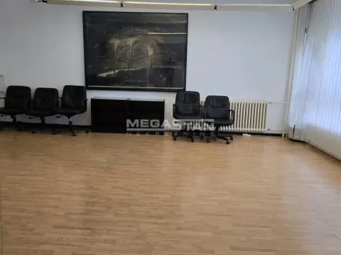 Izdavanje, poslovni prostor, 105m², Poštanska Štedionica, Palilula Sve Podlokacije - image 3