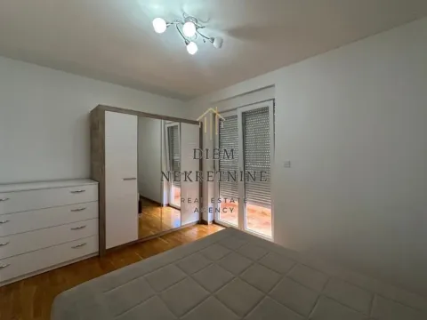 Izdavanje, dvosoban stan, 53m², Igalo, Herceg Novi - image 7