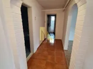 Izdavanje, kuća, 70m², Sremska Kamenica, Petrovaradin - image 8