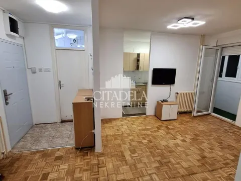 Stan in Čukarica