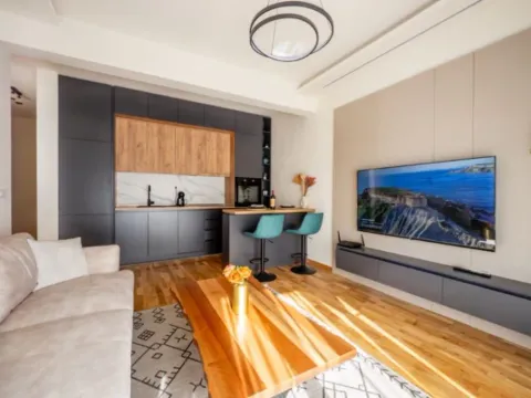 Prodaja, jednosoban stan, 52m², Velika Plaža, Ulcinj