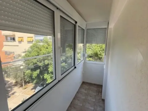 Prodaja, dvosoban stan, 52m², Centar, Tivat - image 8