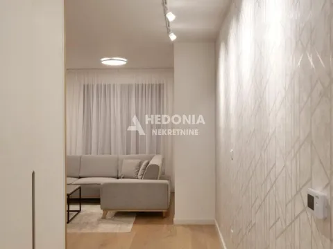 Prodaja, trosoban stan, 99m², Južni Bulevar, Vračar Sve Podlokacije - image 4