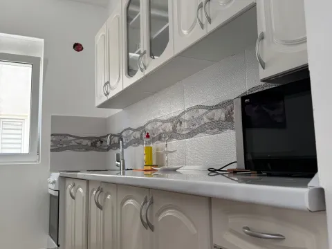 Prodaja, jednosoban stan, 62m², Velika Plaža, Ulcinj - image 9