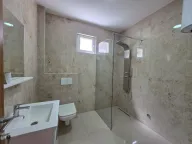 Prodaja, kuća, 201m², Ulcinj, Crna Gora - image 11