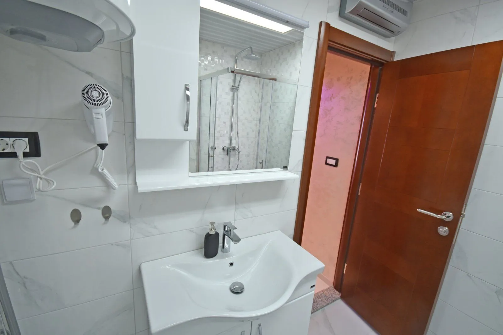 Prodaja, stan, 45m², Herceg Novi, Crna Gora
