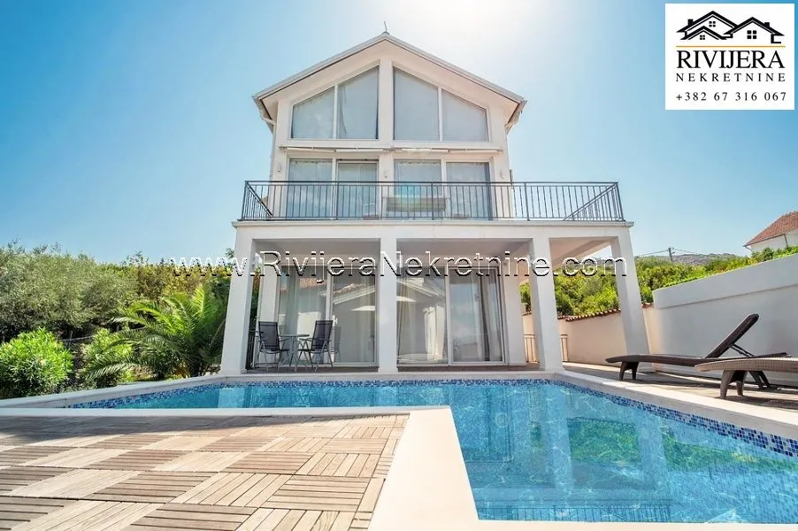 Prodaja, kuća, 525m², Herceg Novi, Crna Gora