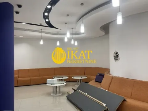 Izdavanje, poslovni prostor, 526m², Stari Grad, Beograd - image 7