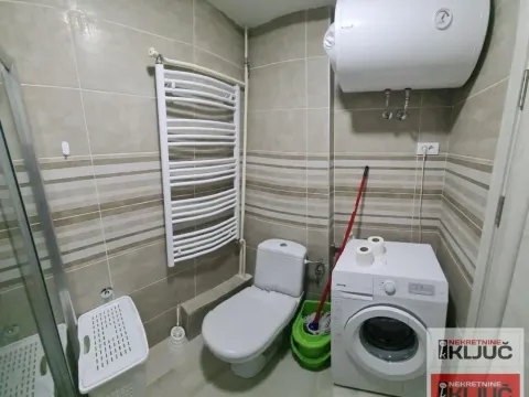 Prodaja, dvosoban stan, 55m², Centar, Novi Sad - image 6