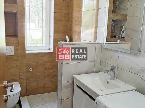 Rent, house, 565m², Savski Venac, Beograd - image 12