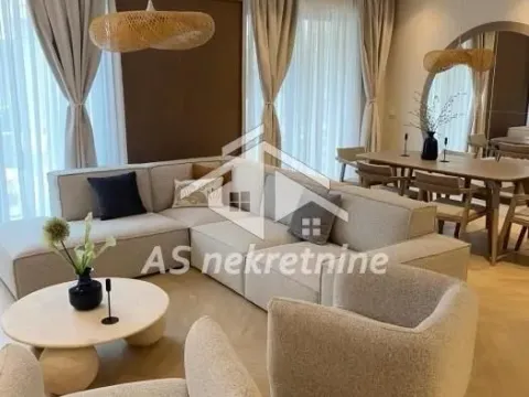 Rent, three bedroom apartment, 145m², Neimar, Vračar Sve Podlokacije - image 3