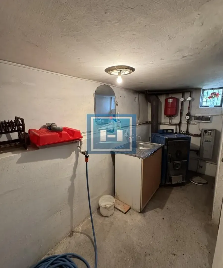 Prodaja, kuća, 160m², Ravna Reka, Despotovac