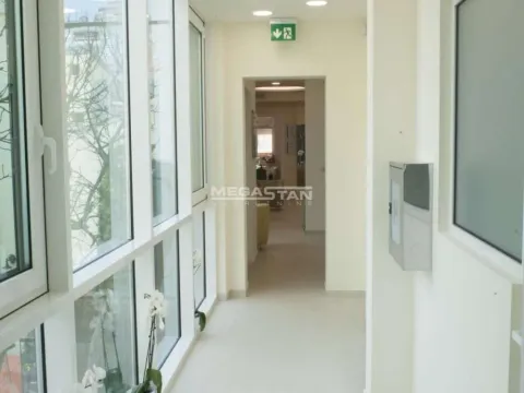 Izdavanje, poslovni prostor, 590m², Vračar Sve Podlokacije, Beograd - image 5