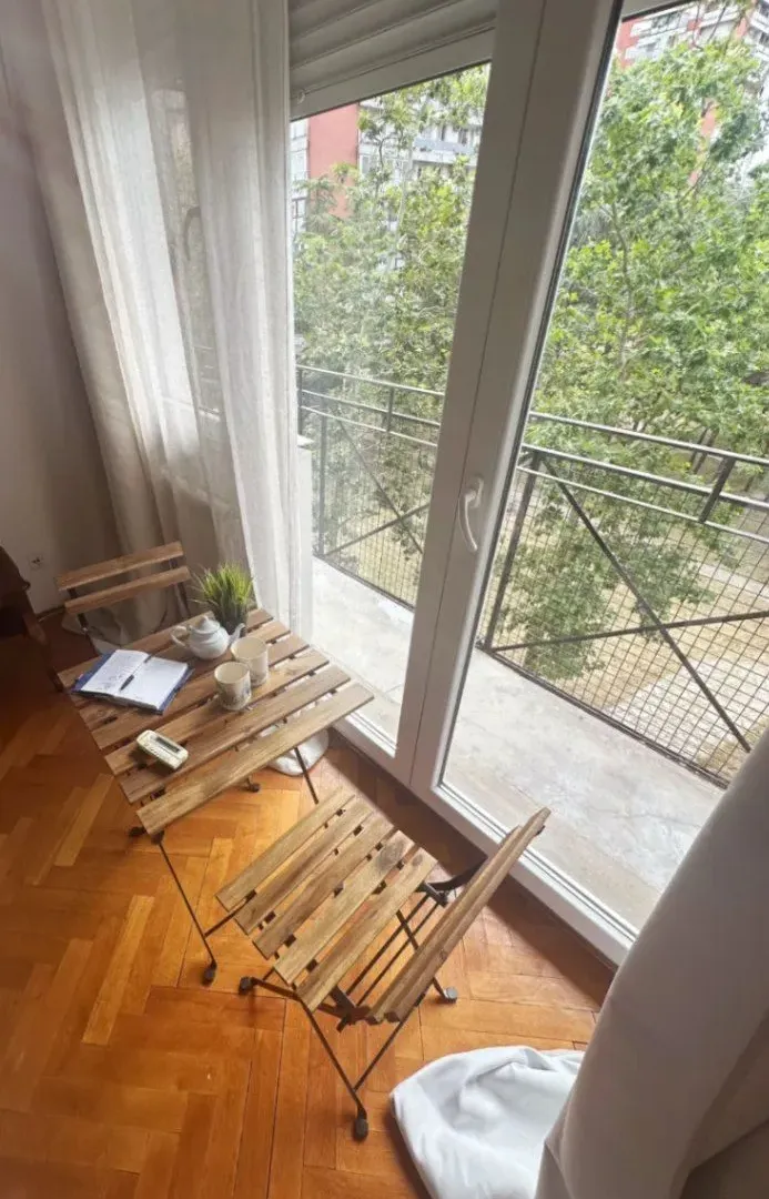 Izdavanje, trosoban stan, 67m², Novi Beograd Blok 21, Novi Beograd Sve Podlokacije