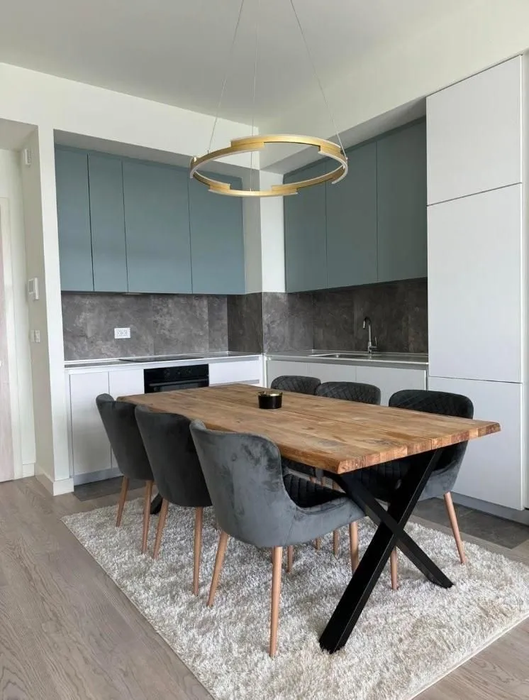 Rent, three bedroom apartment, 83m², Savski Venac, Beograd