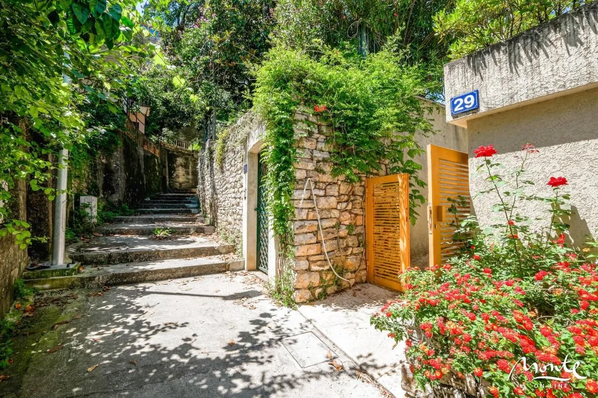 Sale, two bedroom apartment, 75m², Budva, Crna Gora