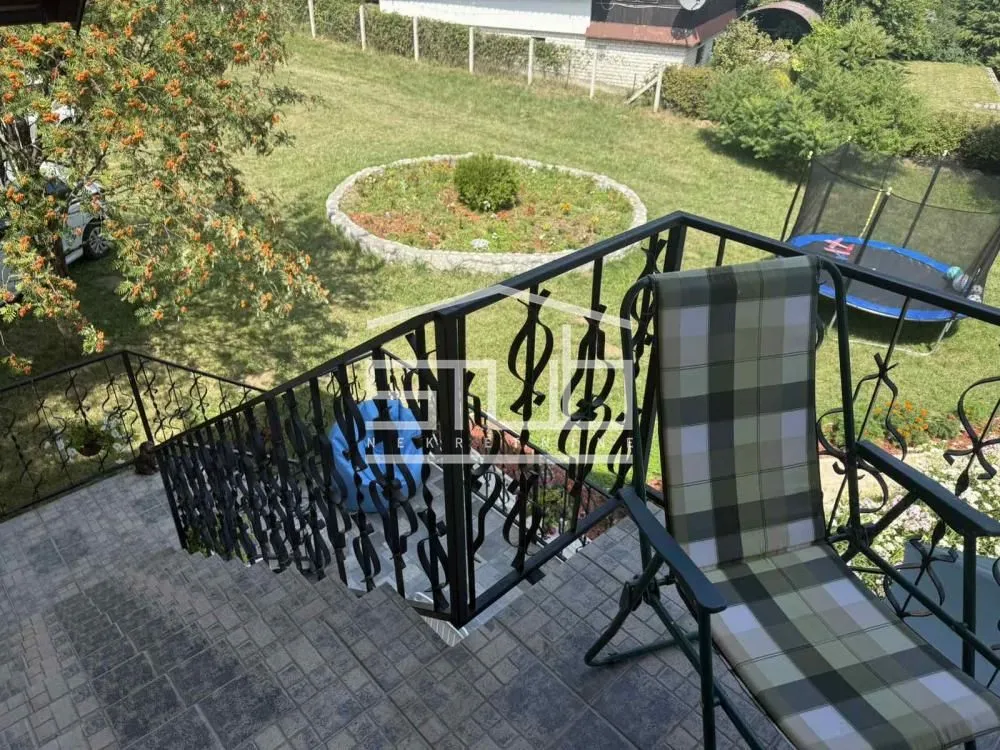 Prodaja, kuća, 321m², Potoci, Zlatibor