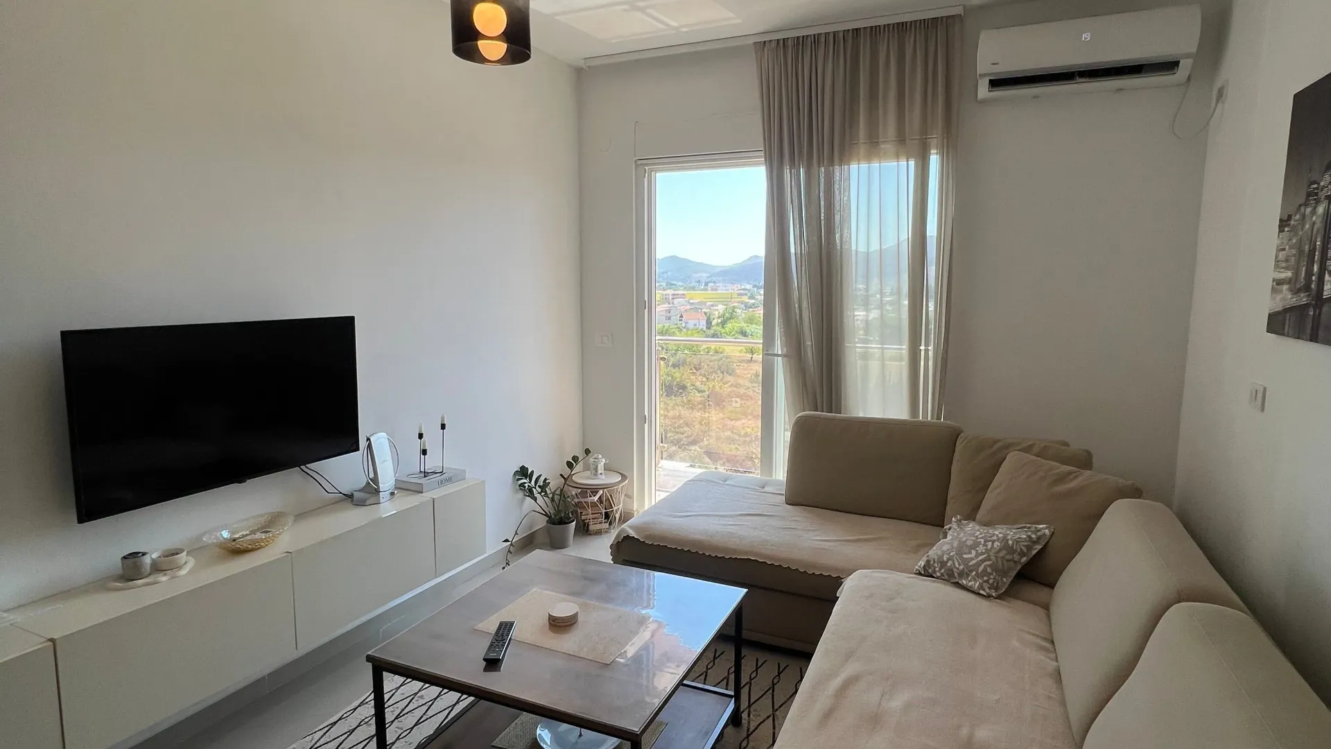 Izdavanje, garsonjera, 30m², Centar, Bar