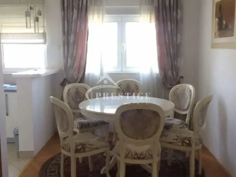 Izdavanje, trosoban stan, 90m², Blok 9, Podgorica - image 8