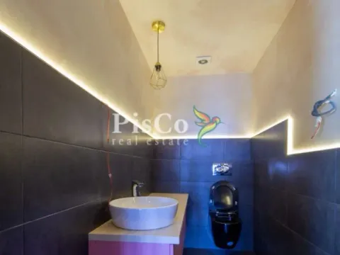 Izdavanje, poslovni prostor, 84m², Centar, Nikšić - image 7