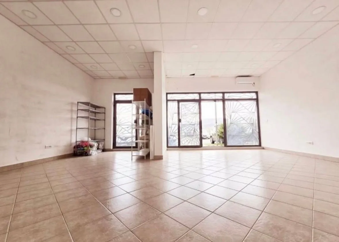 Sale, office space, 120m², Stari Aerodrom, Podgorica