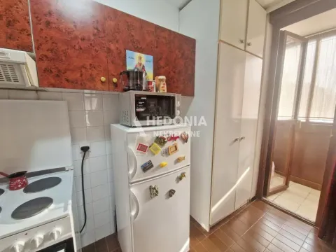 Prodaja, trosoban stan, 102m², Čukarica, Beograd - image 8