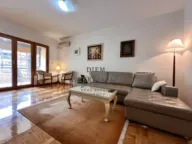 Izdavanje, jednosoban stan, 61m², Podgorica, Crna Gora - image 1